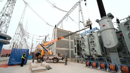 张智刚董事长与特变电工董事长张新会晤，共商电气产品生产合作